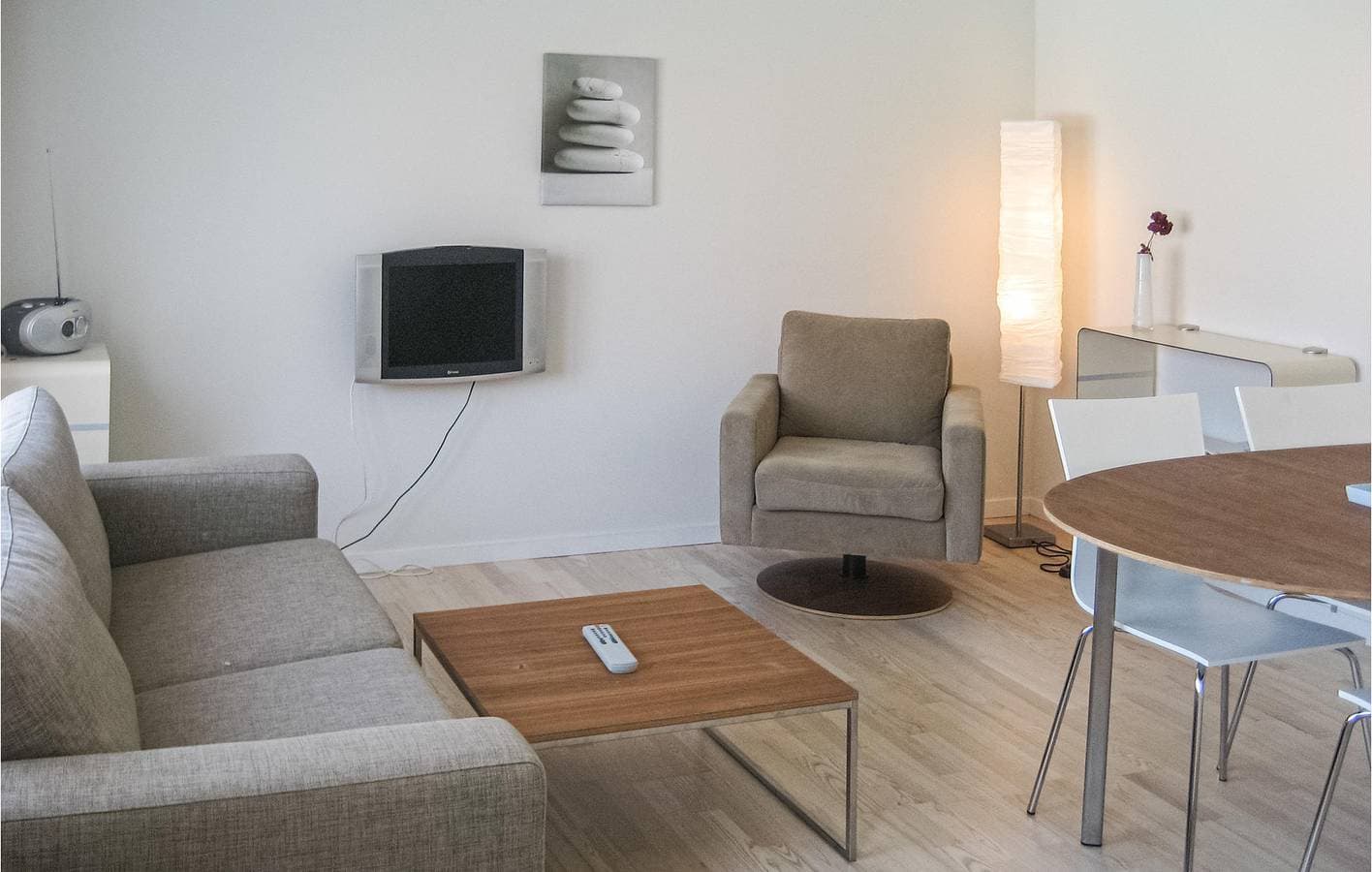 Foto 4 von 17: Ferienwohnung für 4 Personen mit Pool