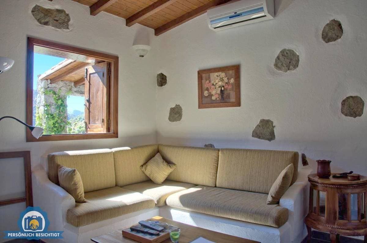 Foto 4 von 5: One-Bedroom House
