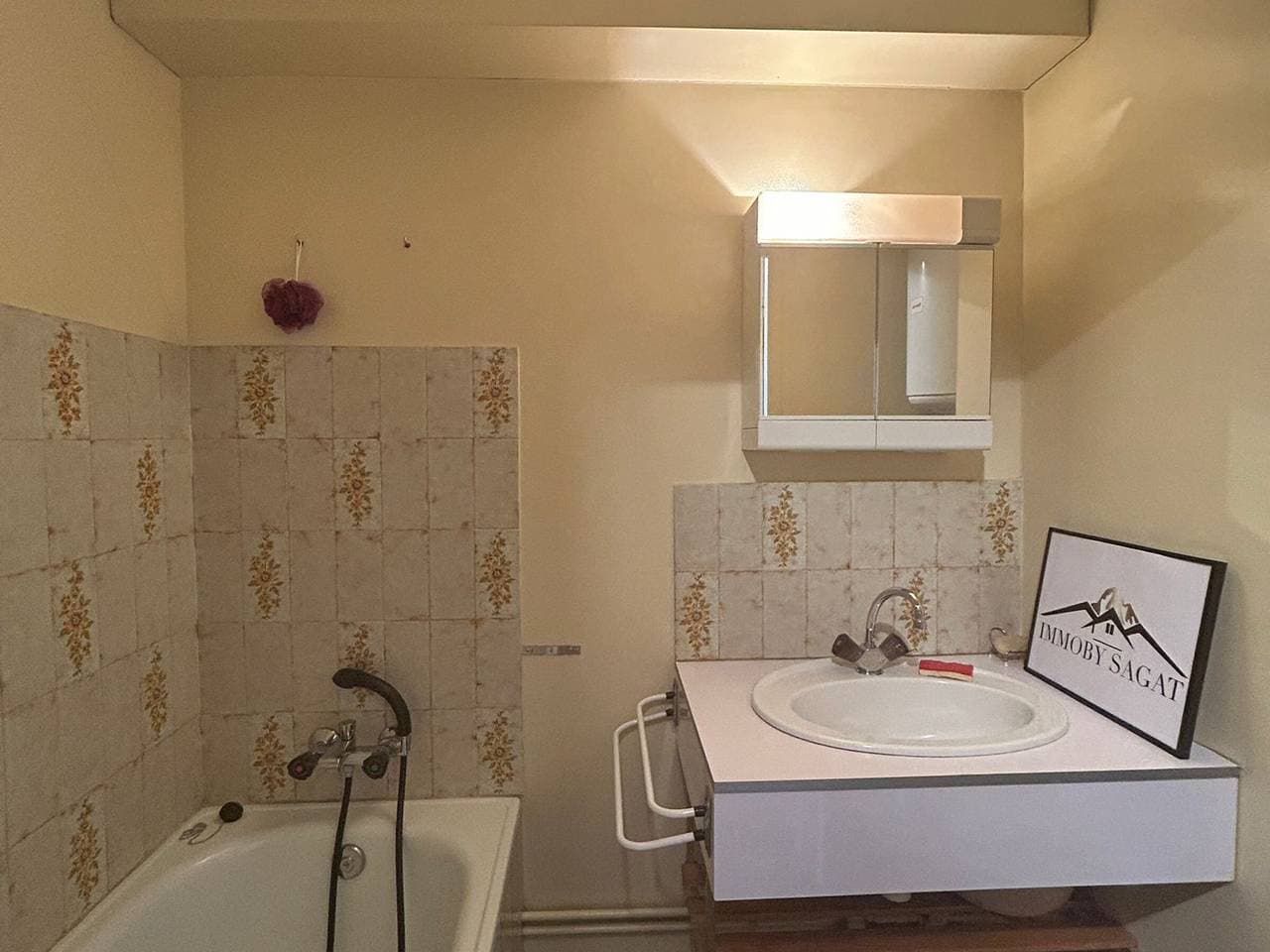 Foto 5 von 12: Studio im Zentrum von Super Besse mit Südbalkon und Parkplatz
