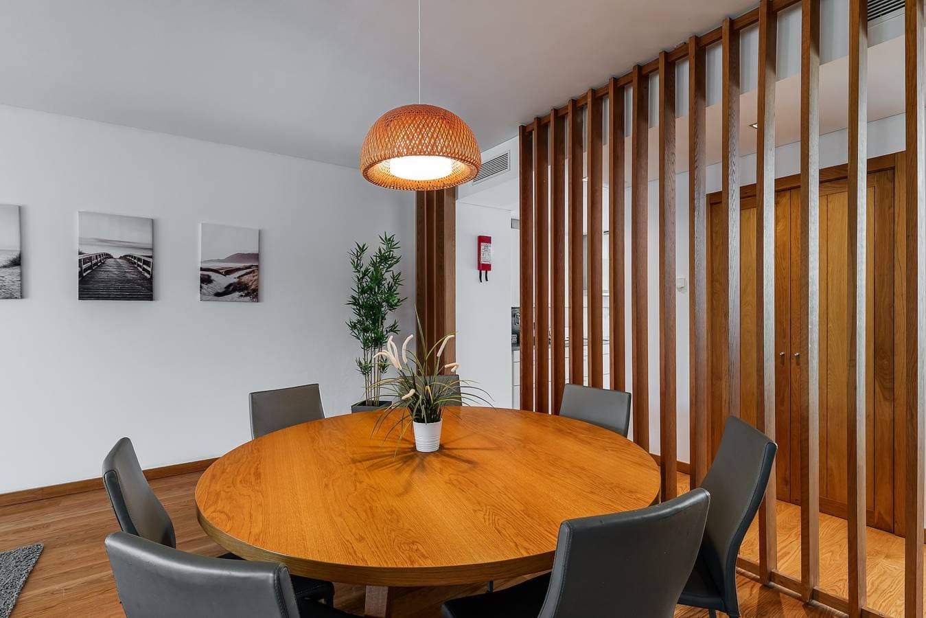 Foto 4 von 26: Ferienhaus 'Casa Tróia' mit privatem Garten, WLAN und Klimaanlage
