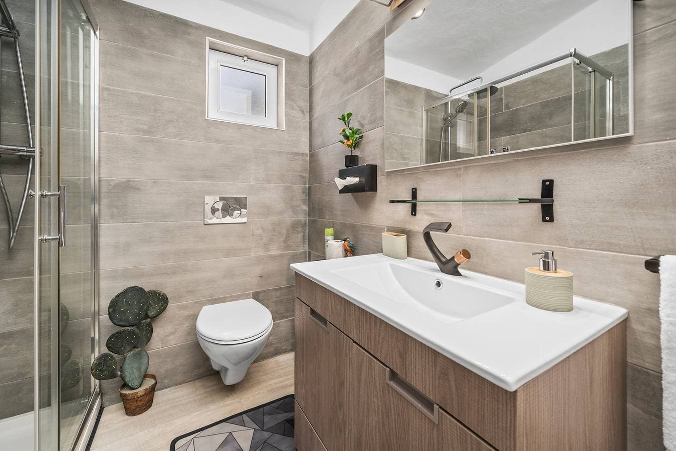 Foto 13 von 31: Apartment 'Gudrun' mit Meerblick, WLAN und Klimaanlage