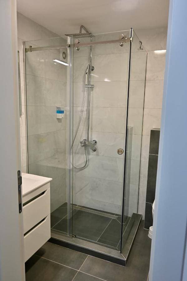 Foto 5 von 91: One-Bedroom Apartment with River View