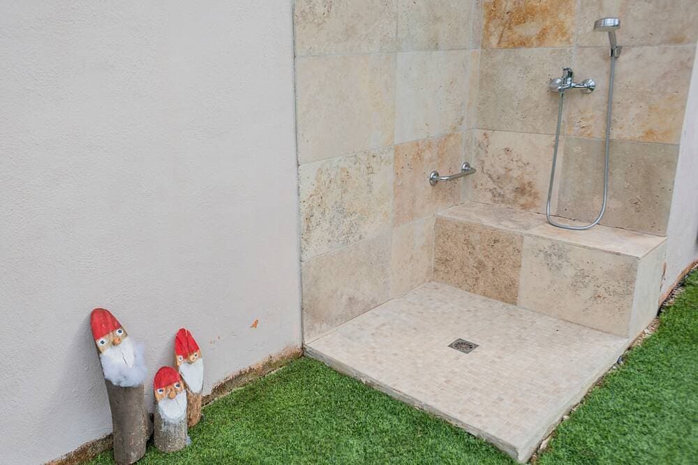 Foto 9 von 30: Ferienhaus mit Klima, Schwimmbad und Dorfnähe