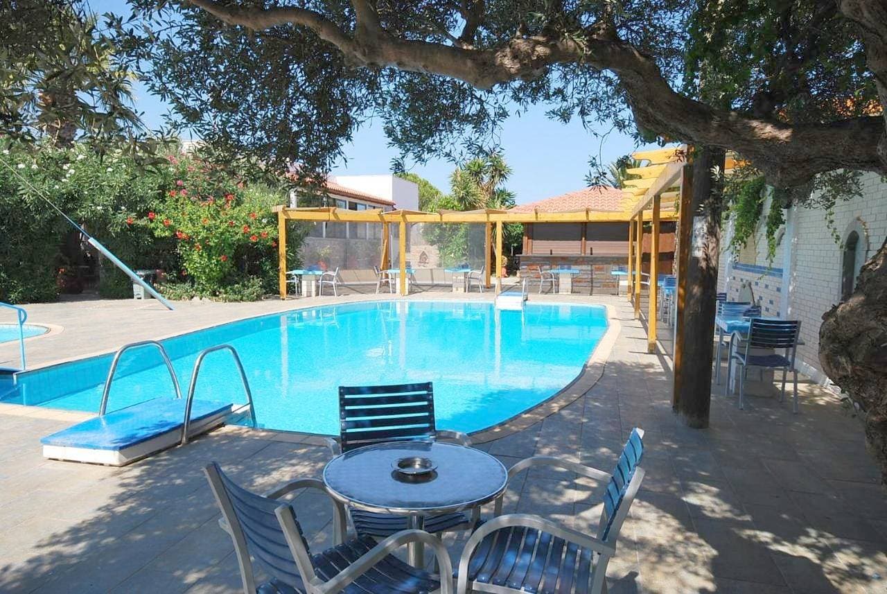Hotel Marina Village 1