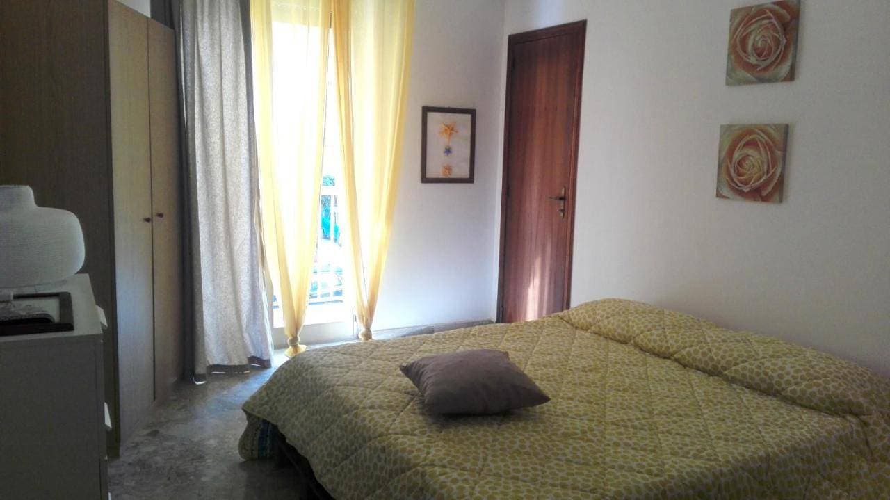 Foto 9 von 14: Double Room with Private Bathroom