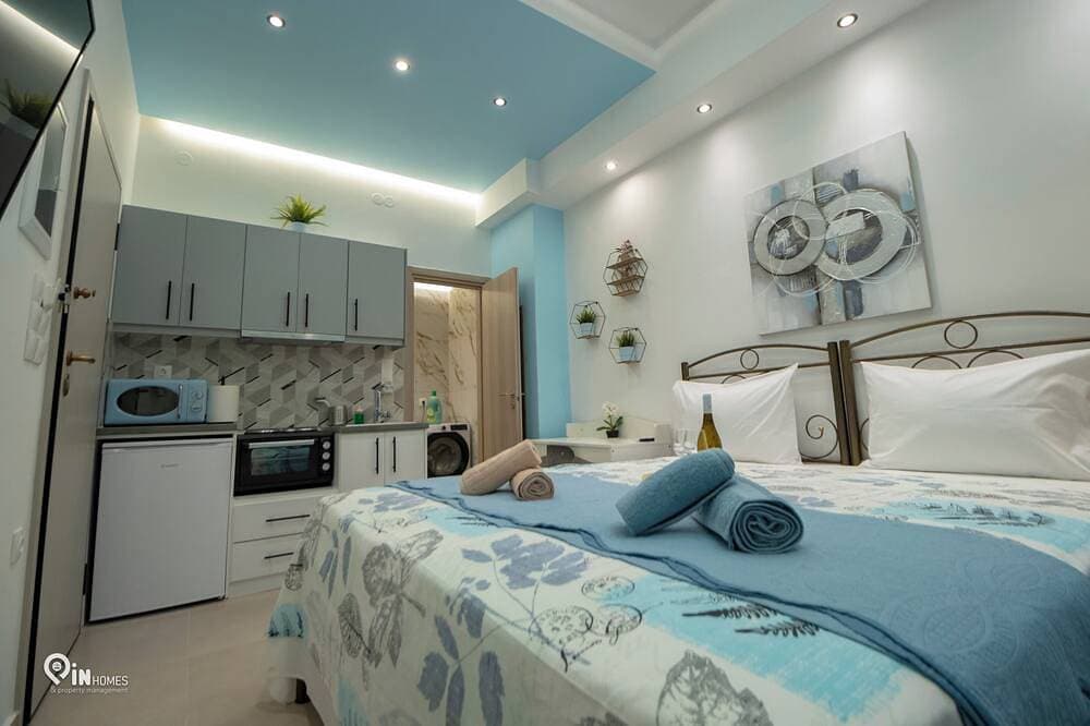 Foto 8 von 30: The Aqua - Stylish & Comfy Studio in Egaleo/Athens