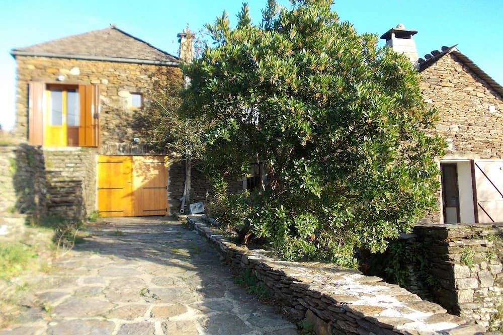 Foto 10 von 21: Charmantes Haus mit Schwimmbad südliches Ardèche 4 Schlafzimmer