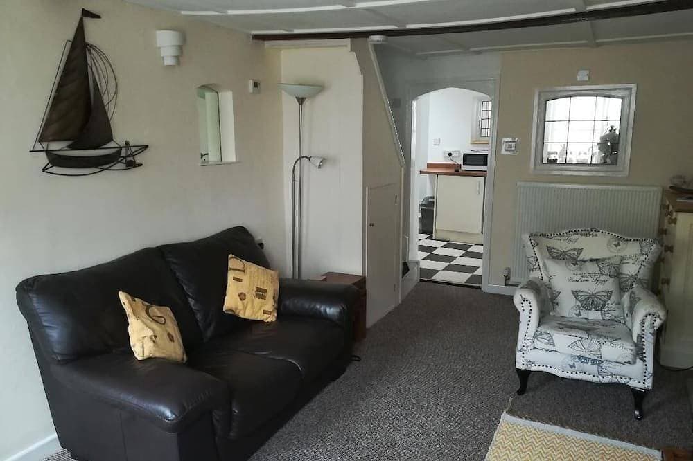 Foto 13 von 22: Cottage close to Beach, Pub & Amenities