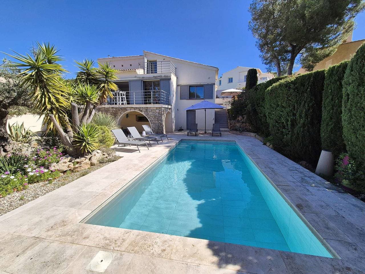 Foto 2 von 31: Villa für 7 Personen mit Pool
