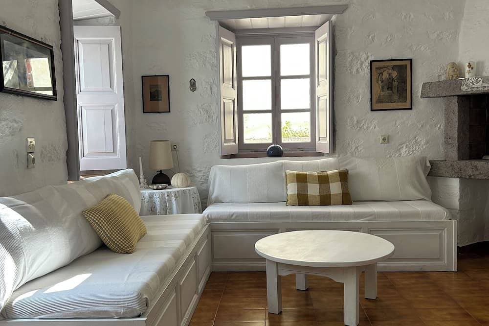 Cozy house close to the beach 1
