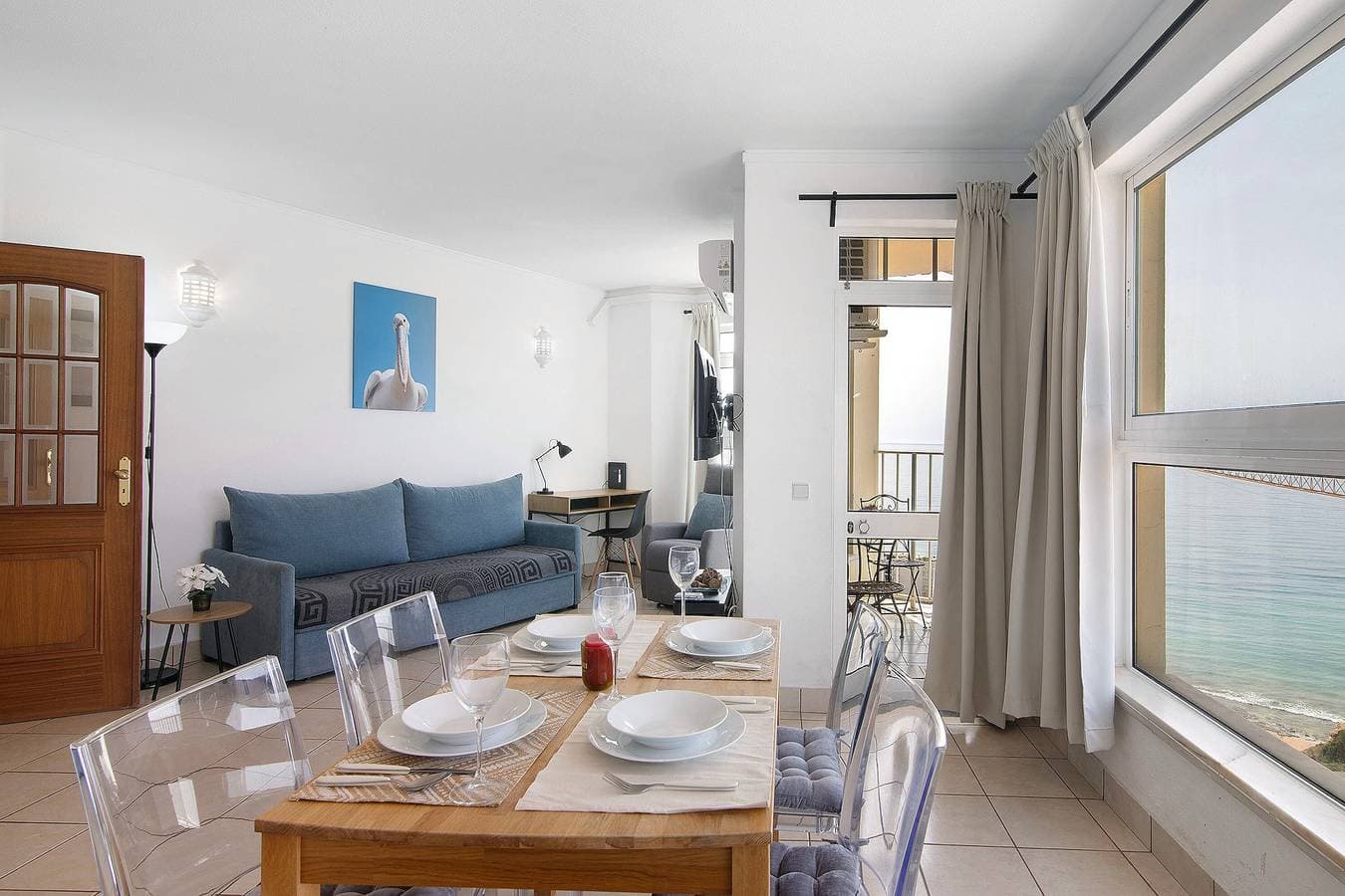 Foto 6 von 27: Apt. 'Camões 11 D' mit Meerblick, WLAN, Klimaanlage und Pool