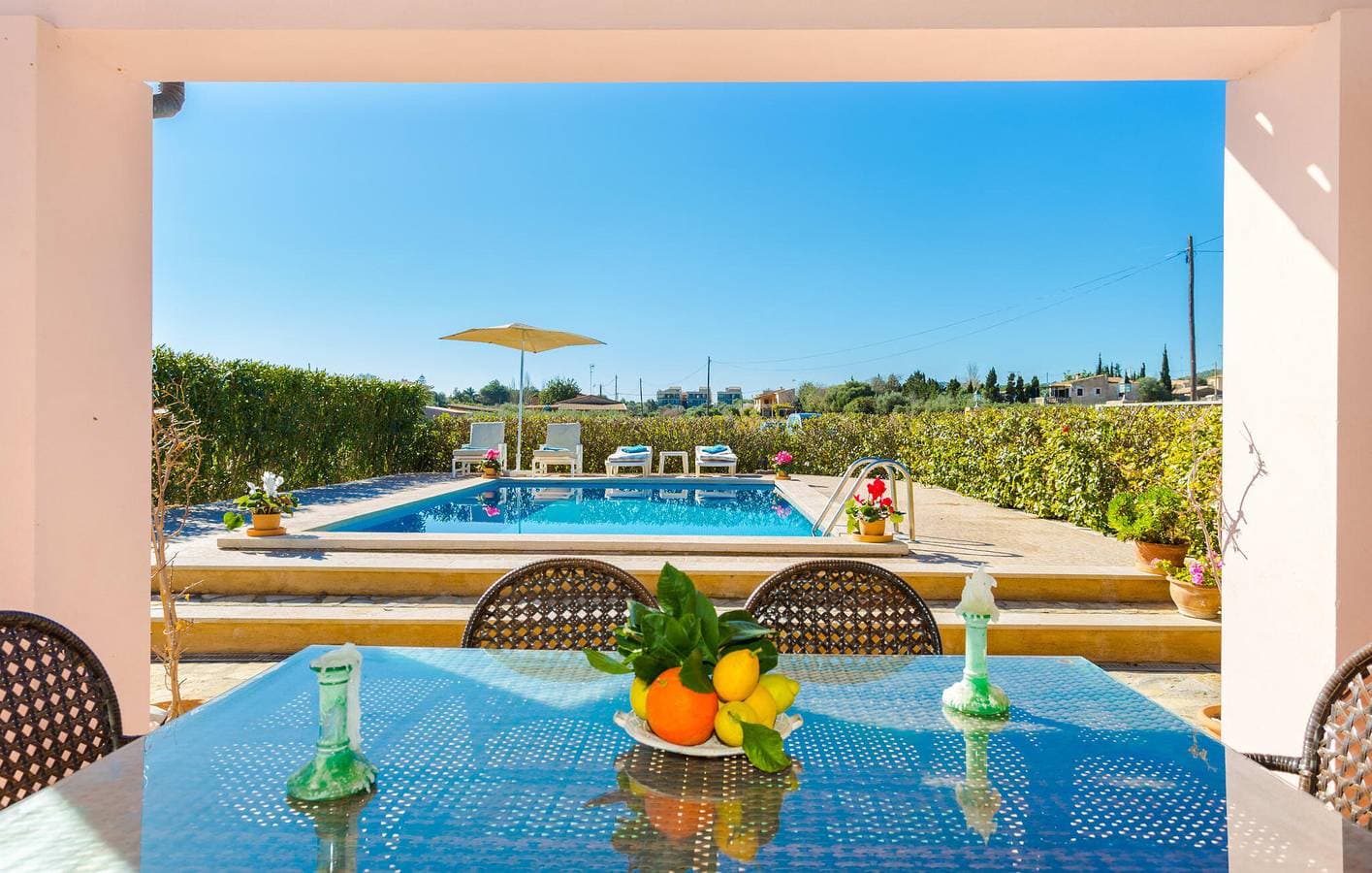 Foto 8 von 41: Luxuriöses Strandapartment mit Pool und Terrasse