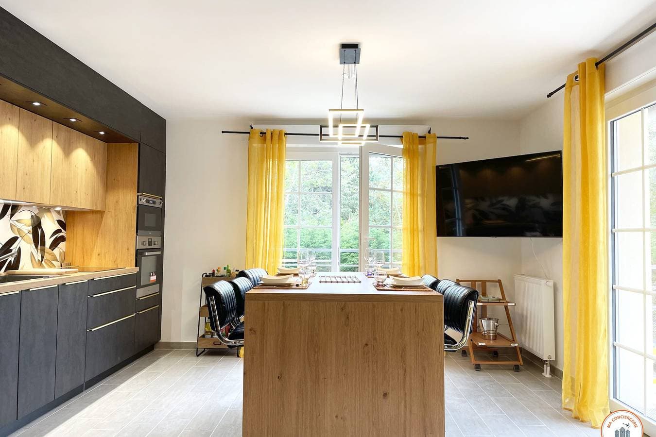 Foto 2 von 34: Ferienwohnung für 4 Personen mit Terrasse