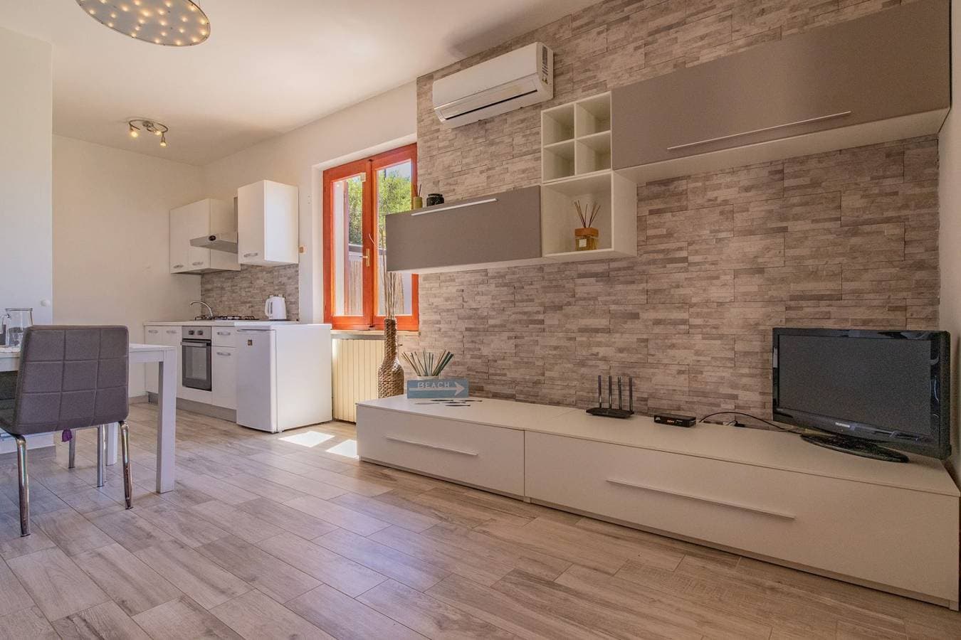 Foto 4 von 33: Villa für 6 Personen mit Garten