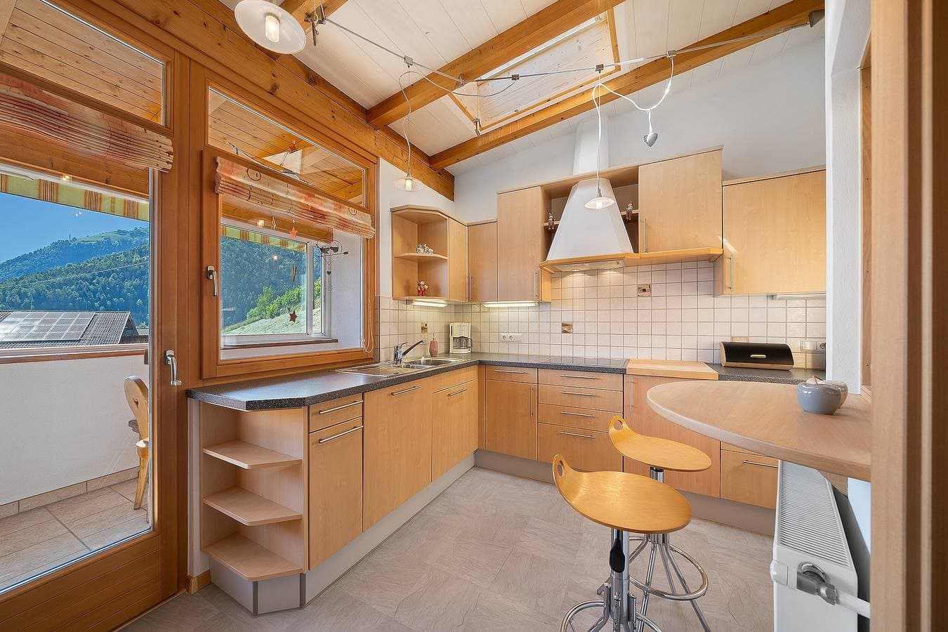 Foto 7 von 33: Apartment „Haus Bergwies“ mit Bergblick, Gemeinschaftspool und WLAN