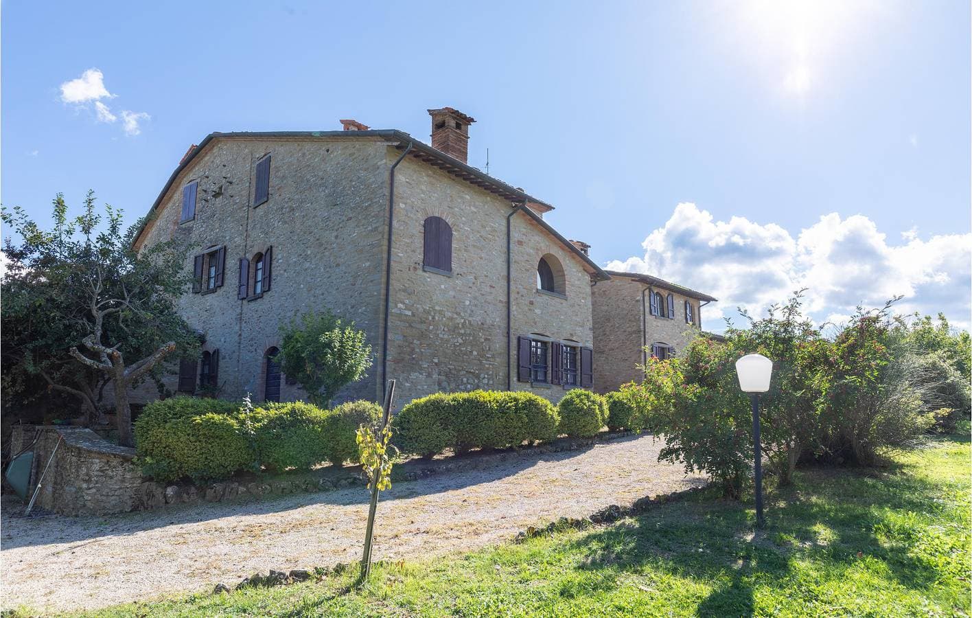 Wohnung mit Pool in der Nähe von Monte Santa Maria Tiberina 1
