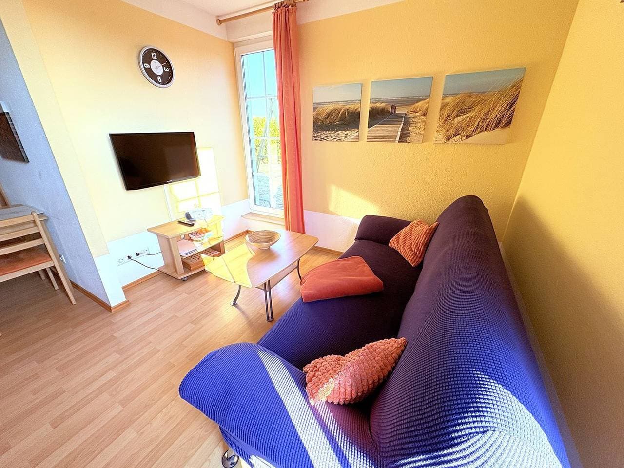 Foto 2 von 13: Sonnige Ferienwohnung für Erholung mit Terrasse
