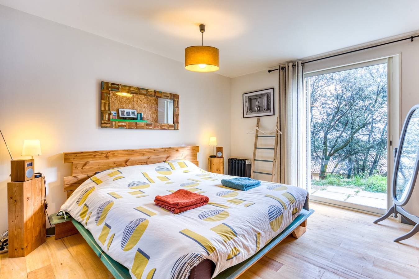 Foto 13 von 30: Großzügige Villa mit freiem Ausblick am Startpunkt der Wanderwege