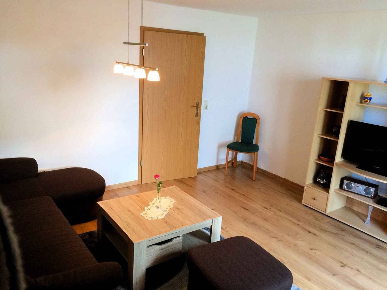 Foto 6 von 29: Ferienhaus mit Terrasse und Garten