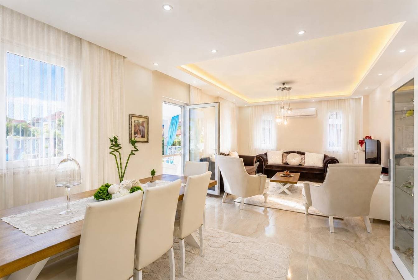 Foto 7 von 30: Villa für 9 Personen mit Terrasse