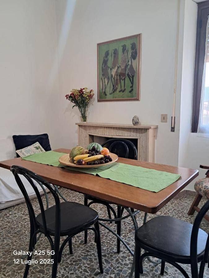 Foto 5 von 11: Three-Bedroom House