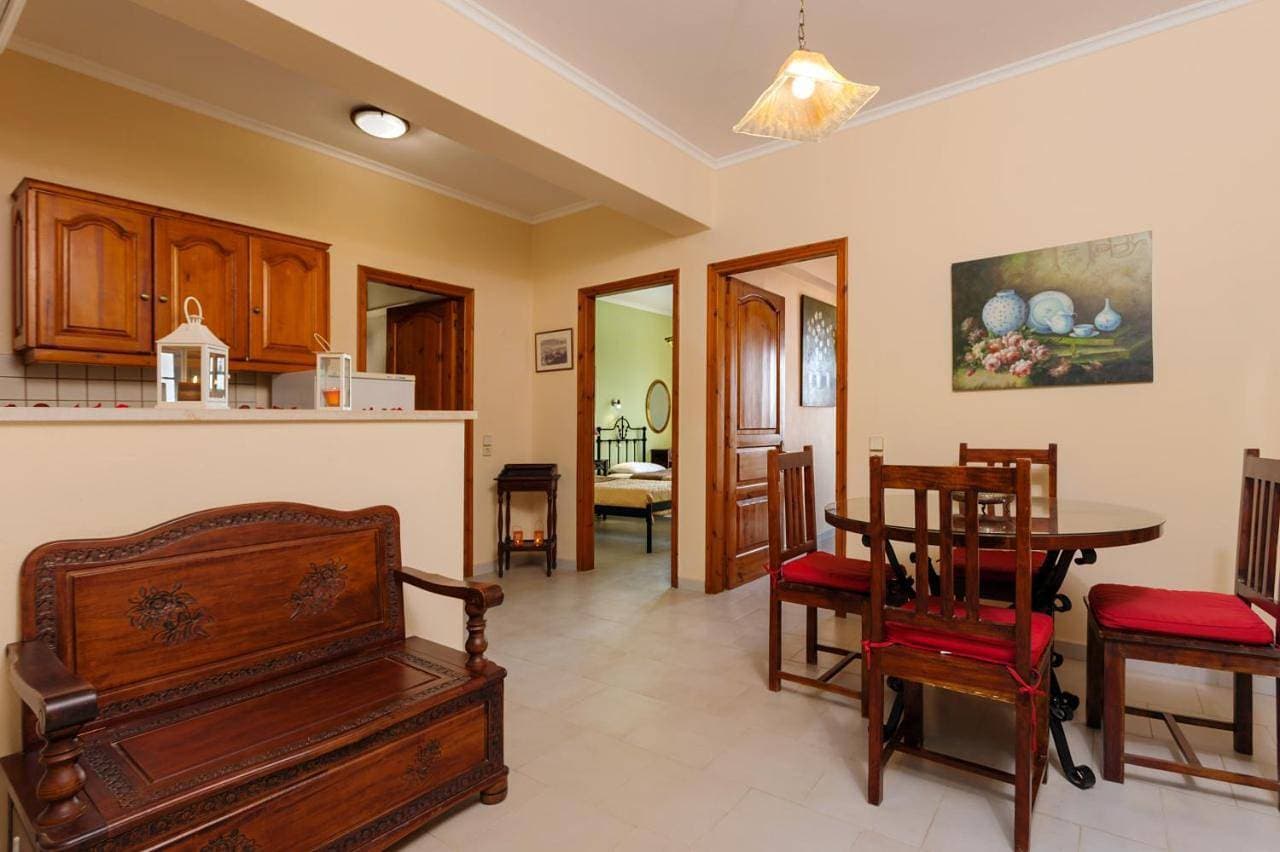 Foto 6 von 26: Two-Bedroom Apartment with Balcony and Sea View