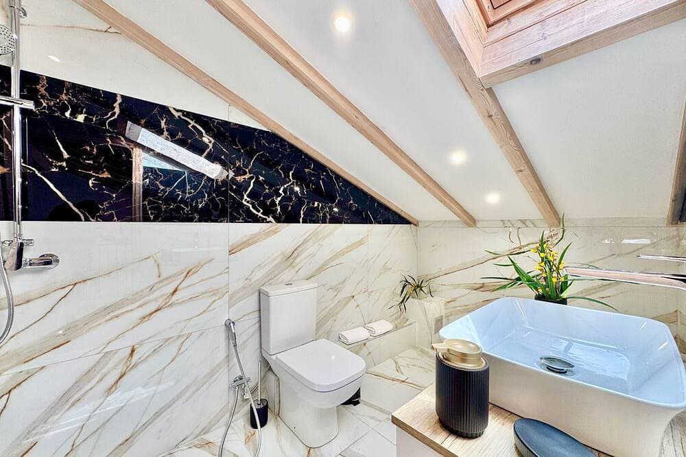 Foto 7 von 27: Skouna 1 Luxury Suite
