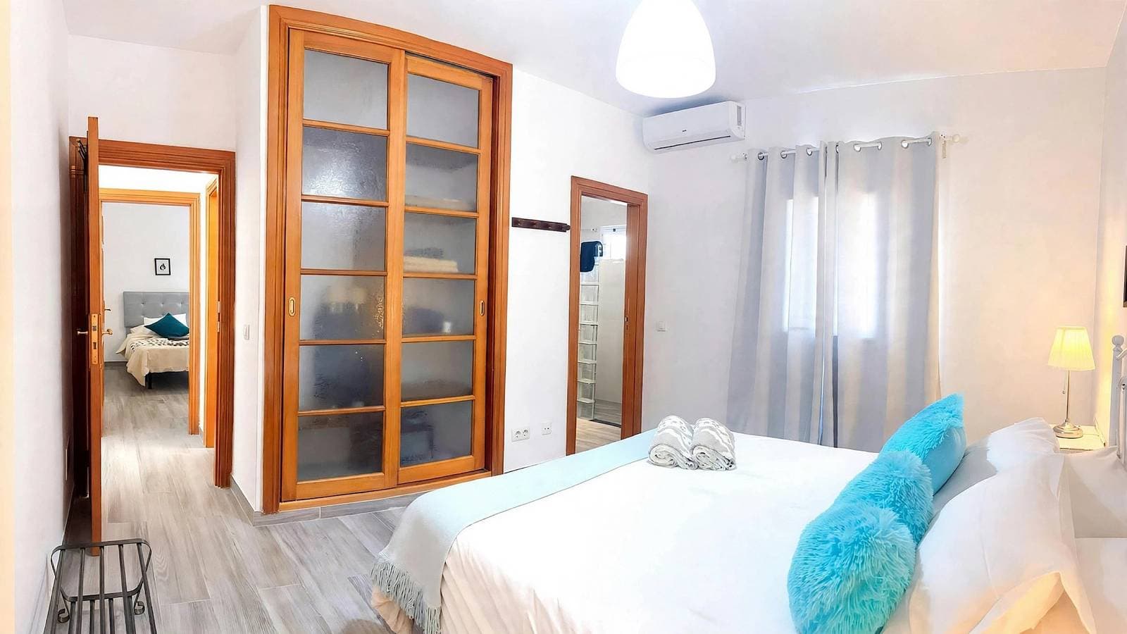 Foto 10 von 23: Villa Descansa mit Privatpool, Klimaanlage, Meerblick, Smart-TV & Wifi