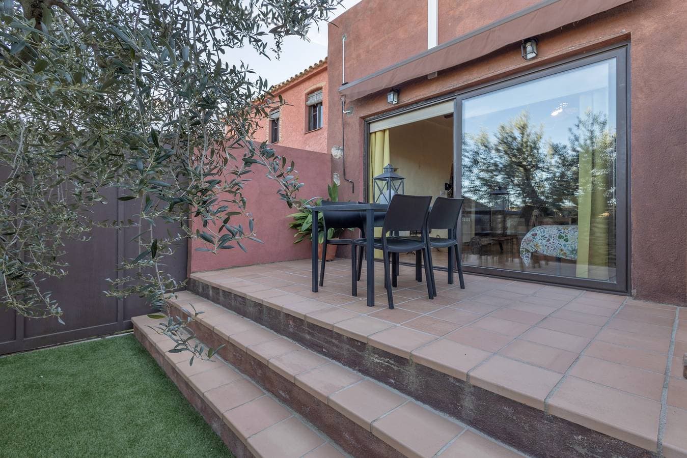 Foto 2 von 28: Ferienhaus 'Loft Rural Orenetes Ideal für Paare' mit Bergblick, WLAN und Klimaanlage