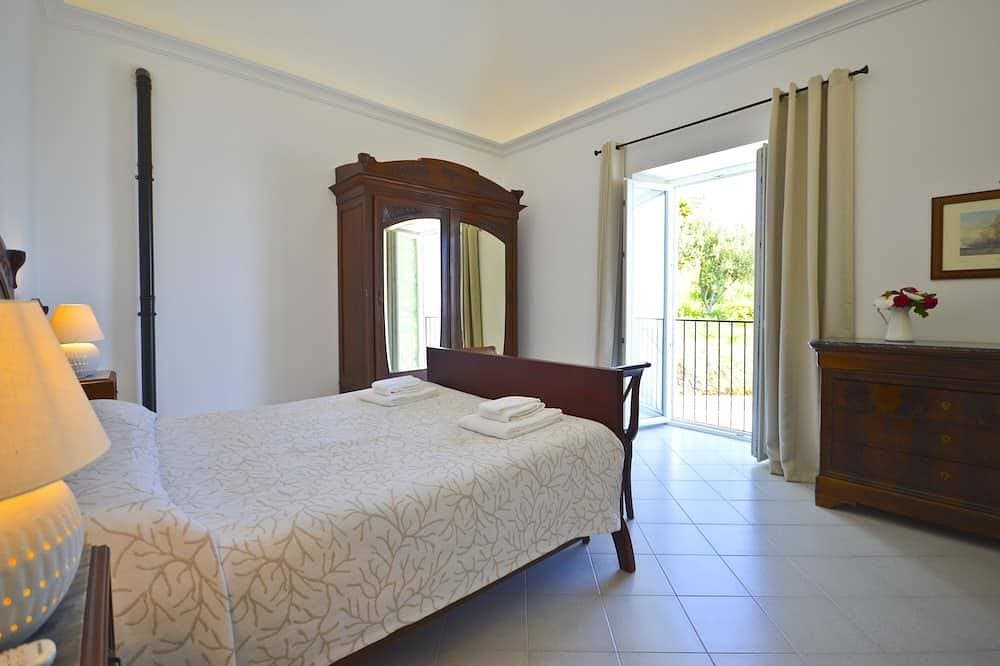 Foto 5 von 30: Villa mit Panoramaterrasse 10 Minuten vom Strand entfernt