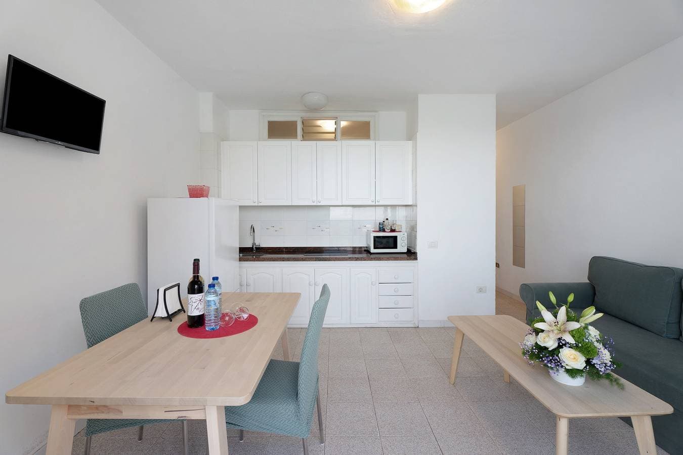 Foto 5 von 27: Apartment 'Playa Azul - 9' mit Meerblick, privater Terrasse und WLAN
