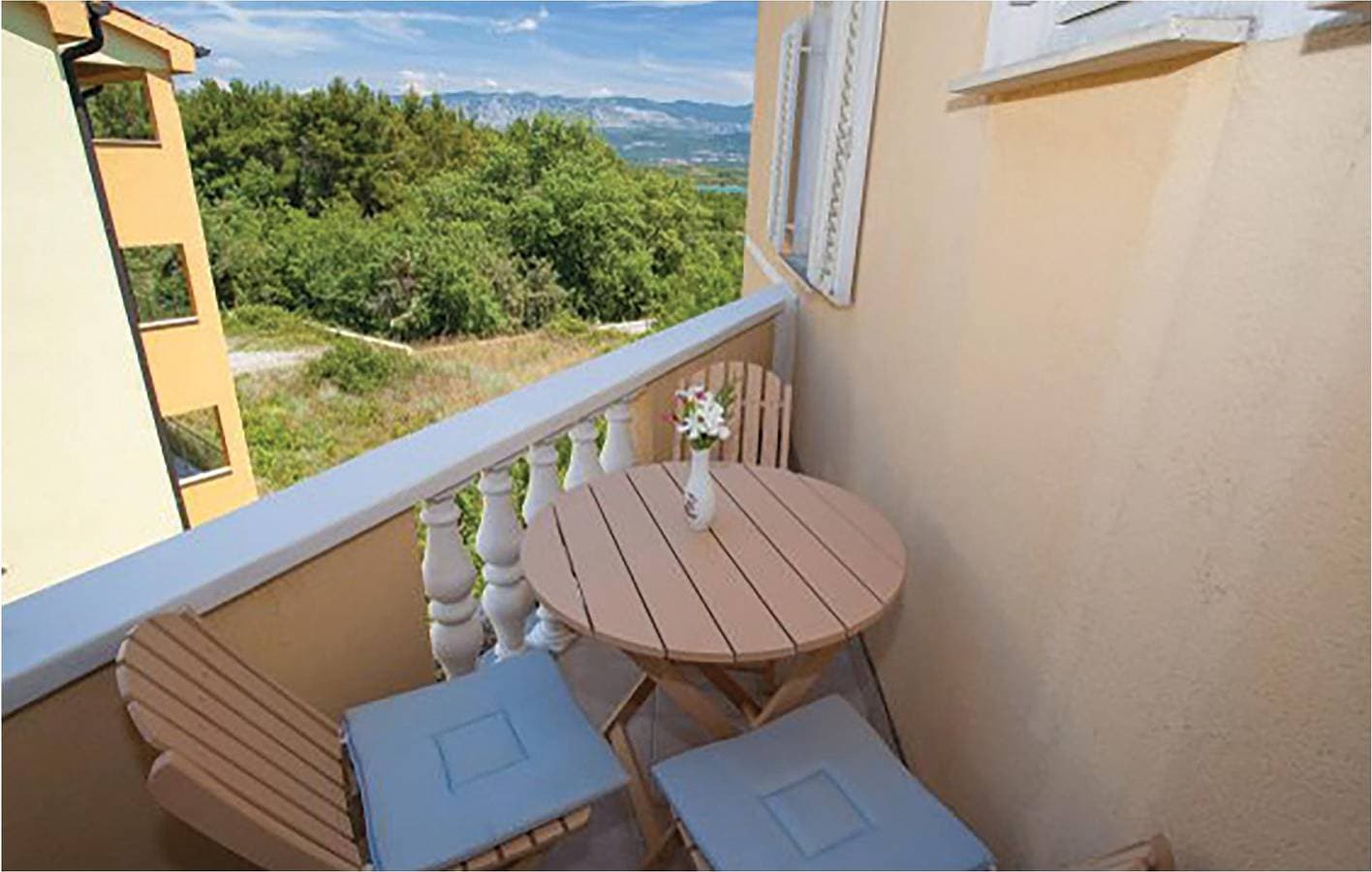 Foto 4 von 34: Charmante Wohnung mit Terrasse, 300 m zur Küste und mit guter Anbindung an das Stadtzentrum