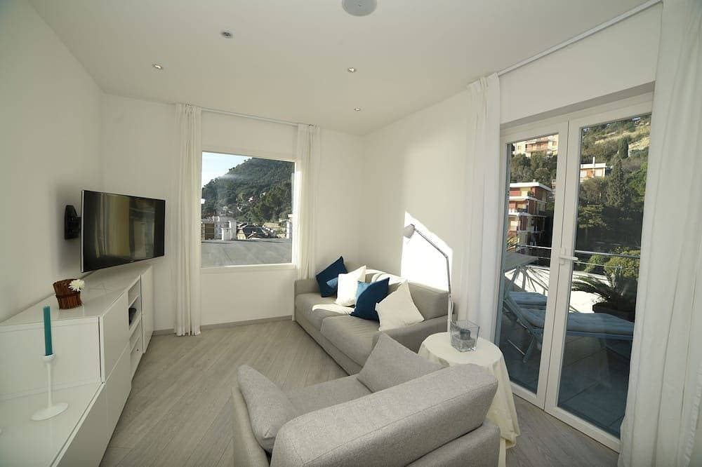 Foto 10 von 24: Einen Steinwurf vom Meer entfernt, ein herrliches Panorama-Penthouse mit Doppelgarage