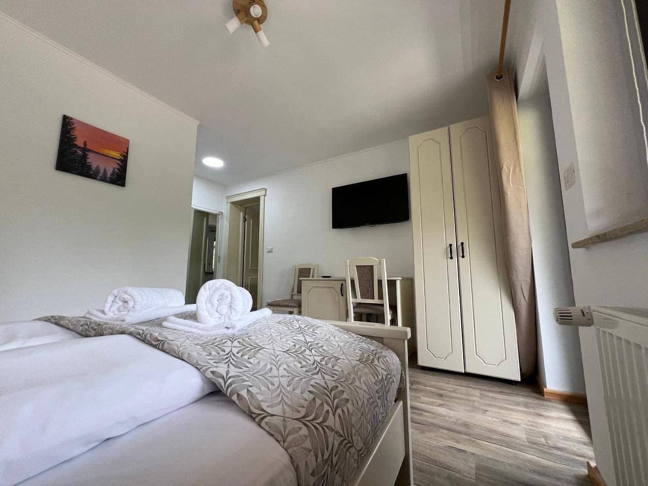 Foto 13 von 16: One-Bedroom Apartment with Balcony