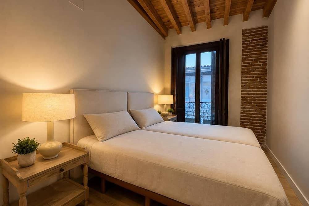 Foto 2 von 6: Isabel de Portugal - Apartamento Premium