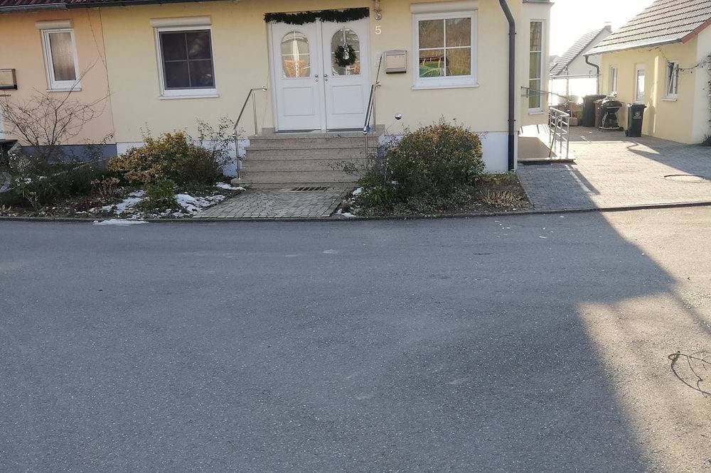 Foto 7 von 10: Ferienwohnung am Bodensee -Kompakt, Idyllisch und Preiswert.