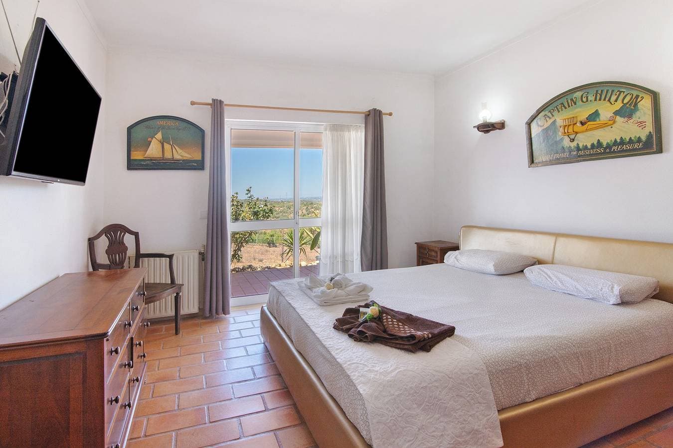 Foto 9 von 39: Villa Monte do Pataco mit privatem Pool, Terrasse und WLAN