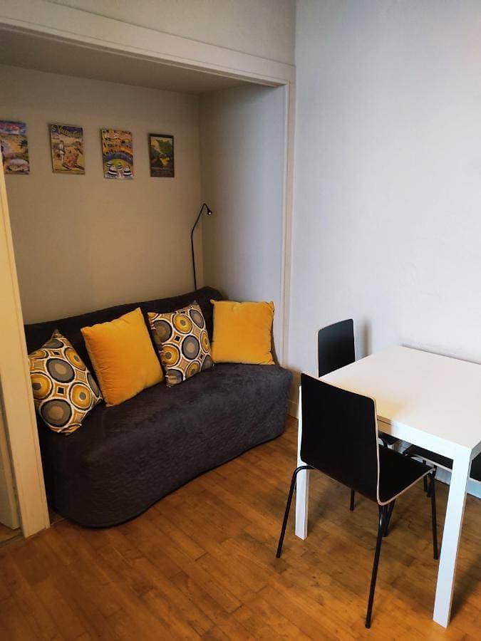 Foto 4 von 9: One-Bedroom Apartment