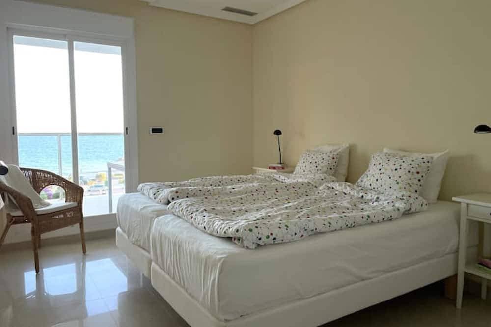 Foto 3 von 30: Entire luxury duplex with sea view & pool oasis