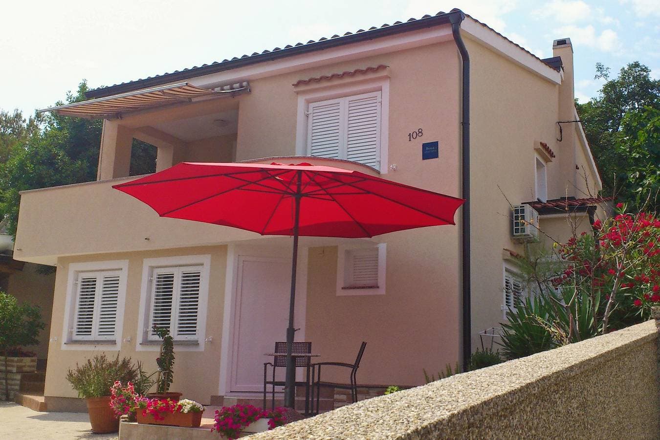 Foto 2 von 18: 1-Zimmer-Ferienwohnung mit Terrasse Cizici, Krk -c