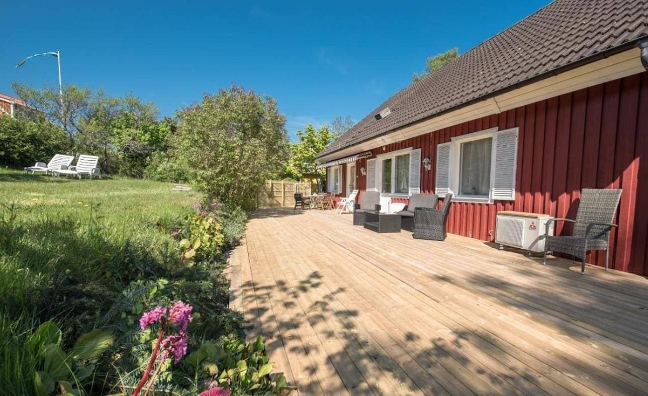 Foto 2 von 6: Schönes, zentral gelegenes Ferienhaus mit Spa