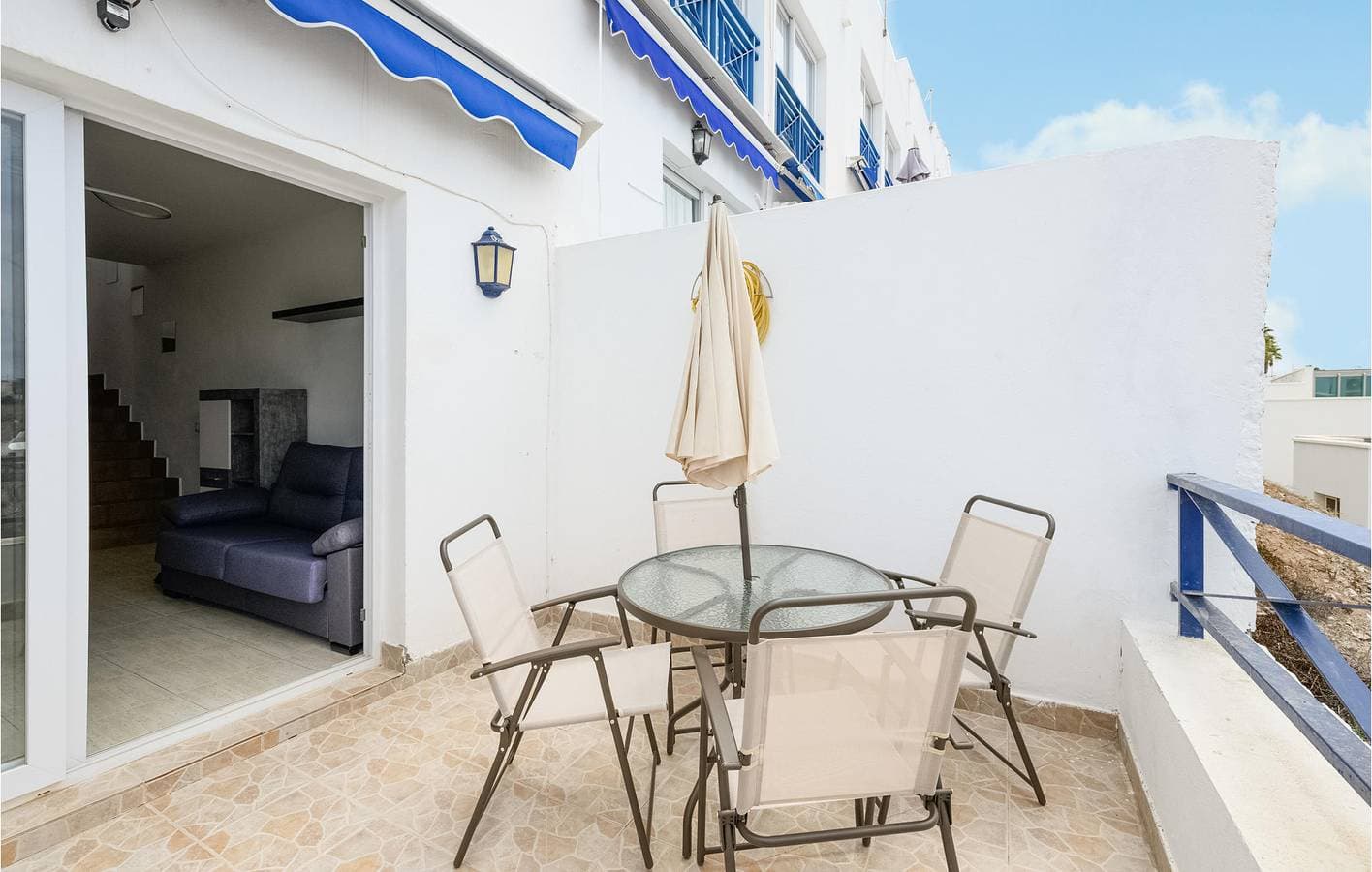 Foto 8 von 15: Apartment mit Meerblick, Pool und Terrasse