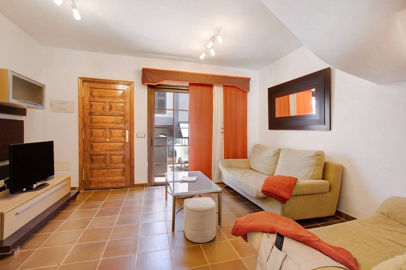 Foto 2 von 27: Ferienhaus "Residencial Maresia el Medano" mit WLAN und Terrasse