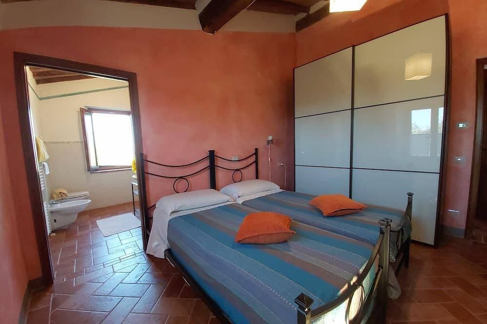 Foto 4 von 30: Freistehende Villa mit privatem Pool