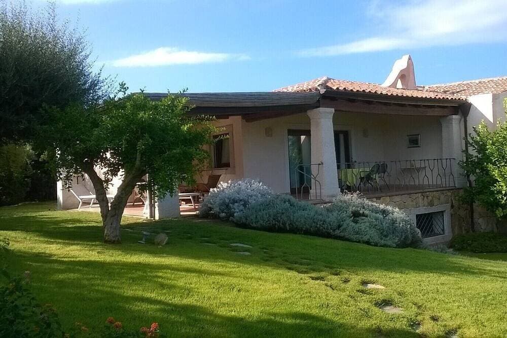 Foto 12 von 30: Schöne Meerblickvilla mit großem und gepflegtem Garten