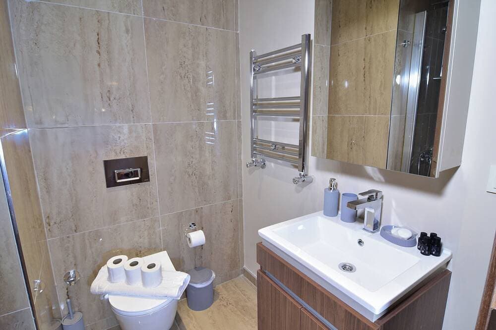 Foto 12 von 30: 10th floor brand new complete apartment