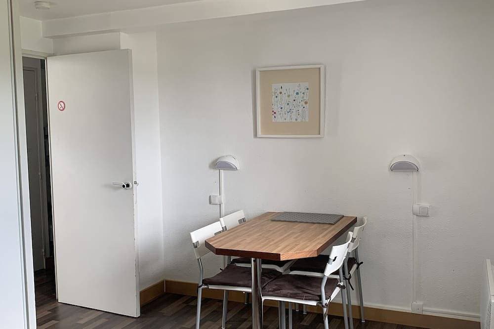 Foto 10 von 18: Access To Kerfany Les Pins Castel Beach Apartment Starting At 80€ Per Night