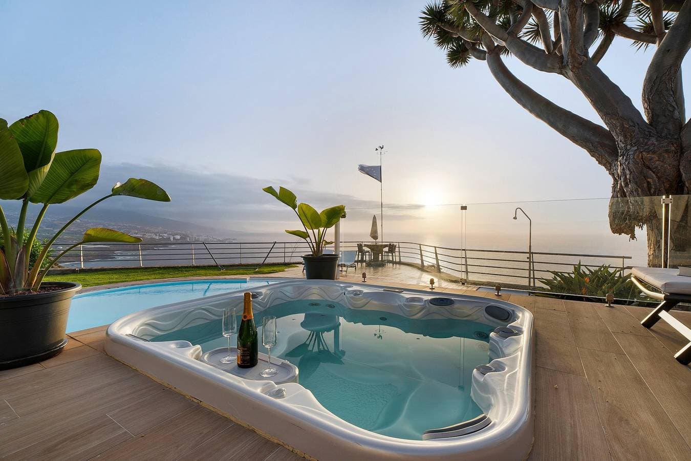 Foto 4 von 41: Ferienhaus "Villa Bahía de Michel" mit Meerblick, Pool, Garten & WLAN