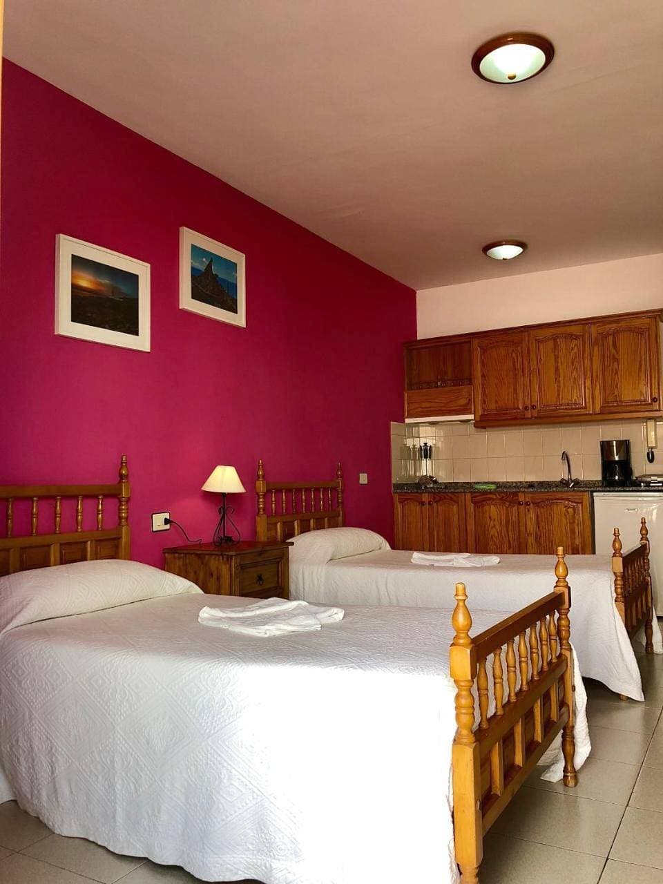 Foto 8 von 38: Ferienwohnung für 10 Personen mit Garten