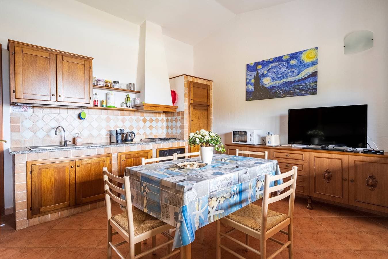 Foto 8 von 25: Ferienhaus 'Villetta Macondo' mit Meerblick, WLAN und Klimaanlage